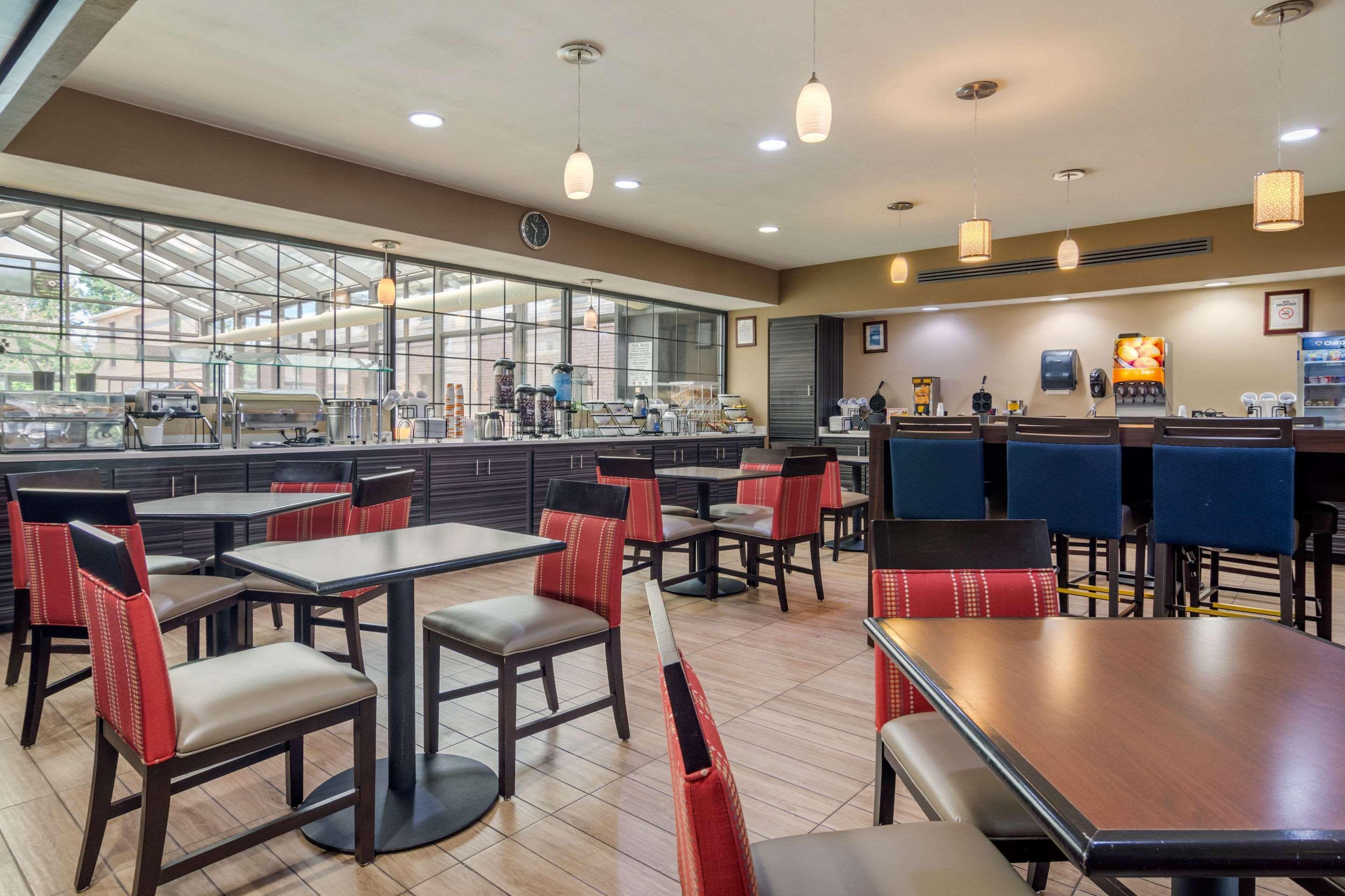 Comfort Inn & Suites Perry National Fairgrounds Area Luaran gambar