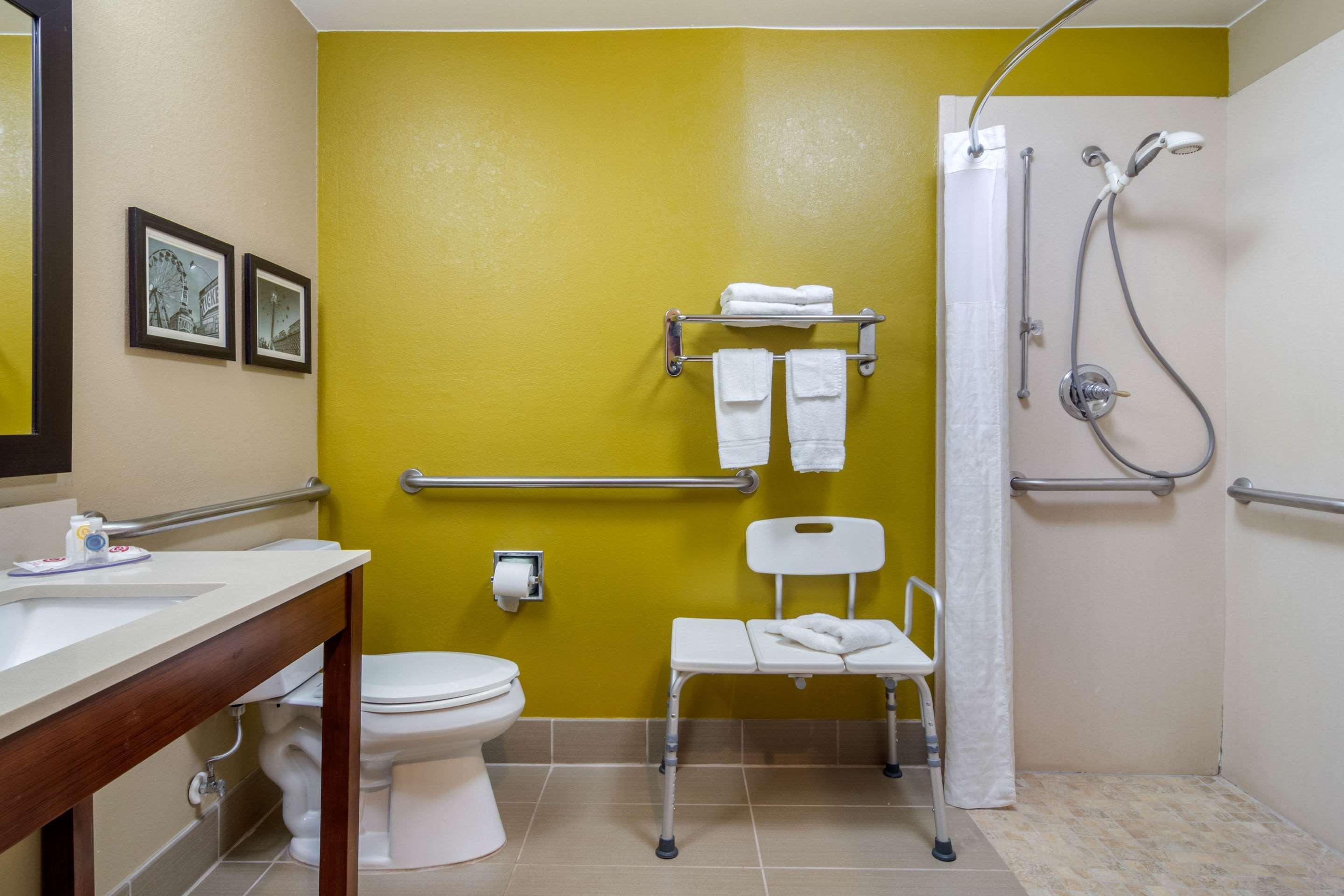 Comfort Inn & Suites Perry National Fairgrounds Area Luaran gambar