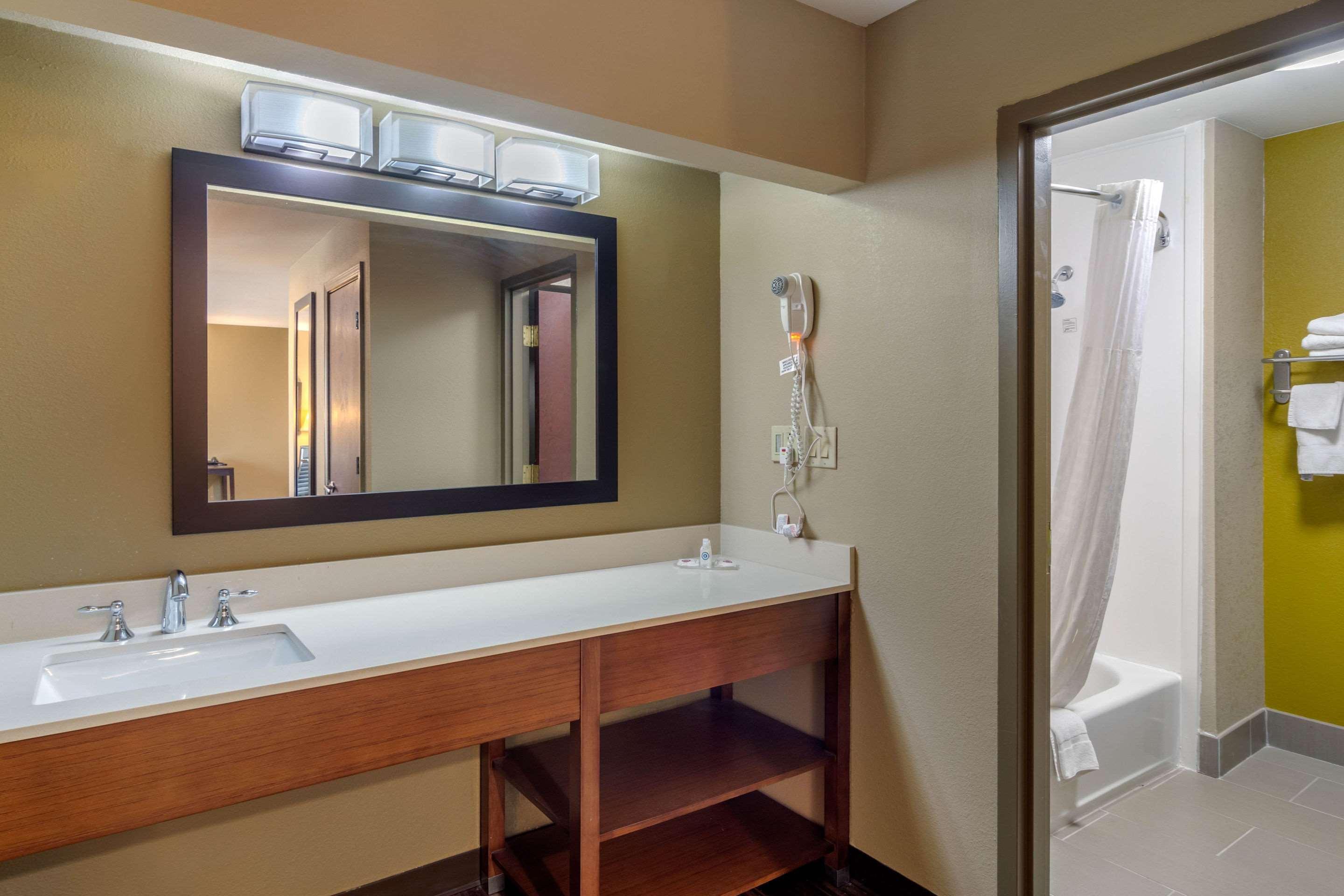 Comfort Inn & Suites Perry National Fairgrounds Area Luaran gambar