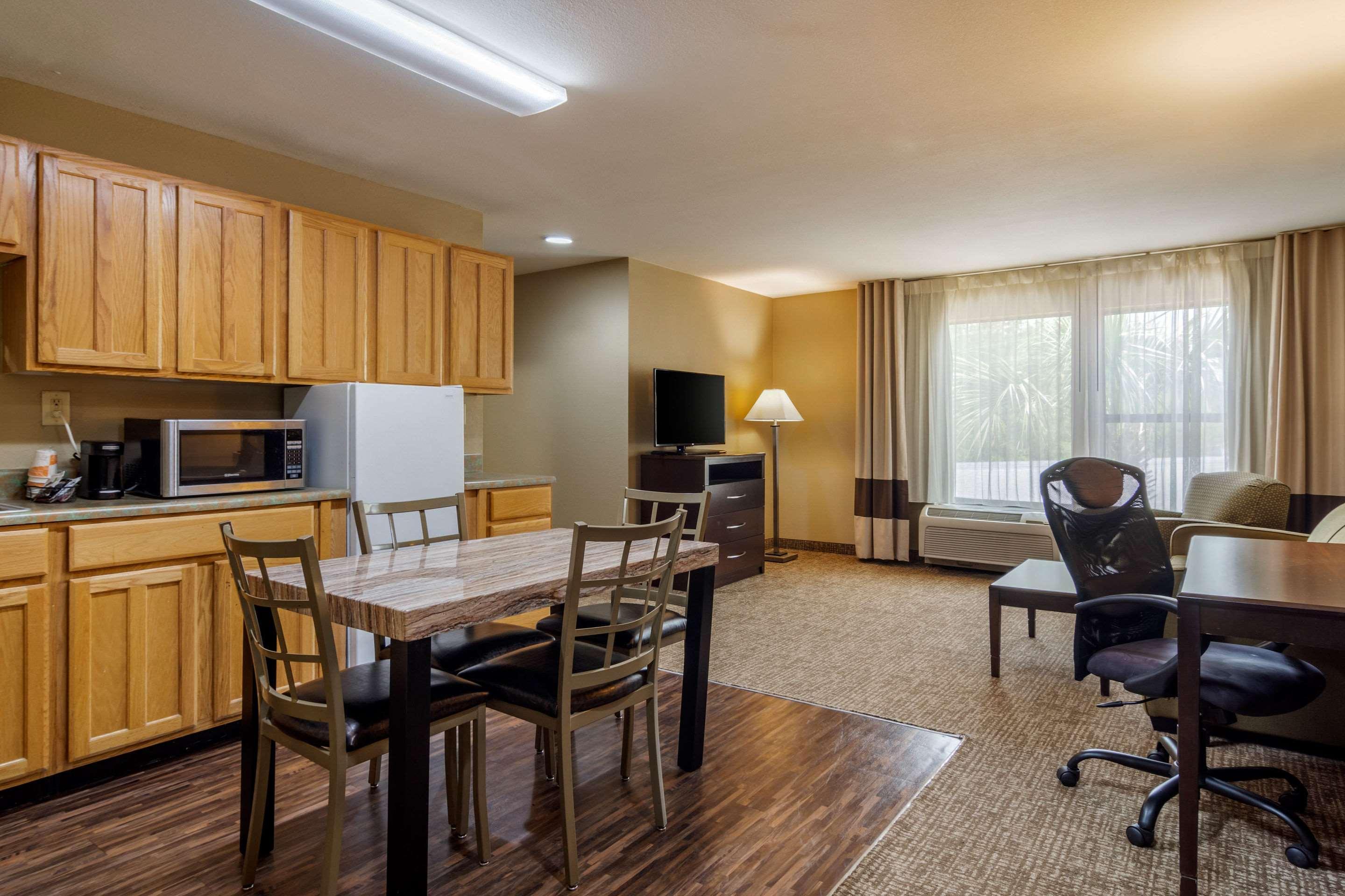 Comfort Inn & Suites Perry National Fairgrounds Area Luaran gambar